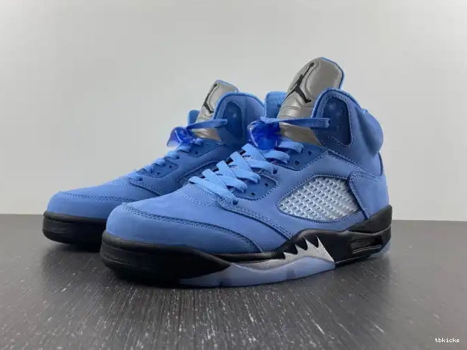 TBK UNC Jordan 5 Air DV1310-401 0531